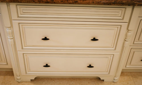 Best Cabinet Painting Refinishing In Orlando 407 537 0715